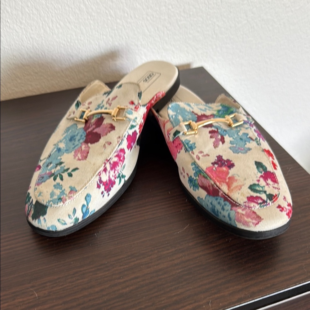 ASOS Cream Loafers Slip-Ons with Floral Design